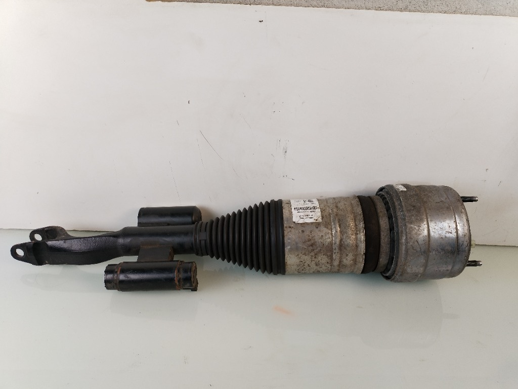 Amortizor cu perna aer stanga fata Mercedes E Class W213 4Matic A2133207938 / A21332022300