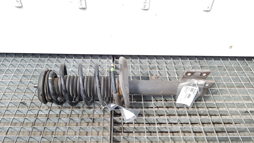 Amortizor dreapta fata, Peugeot 3008, 1.6 hdi (id:382033)
