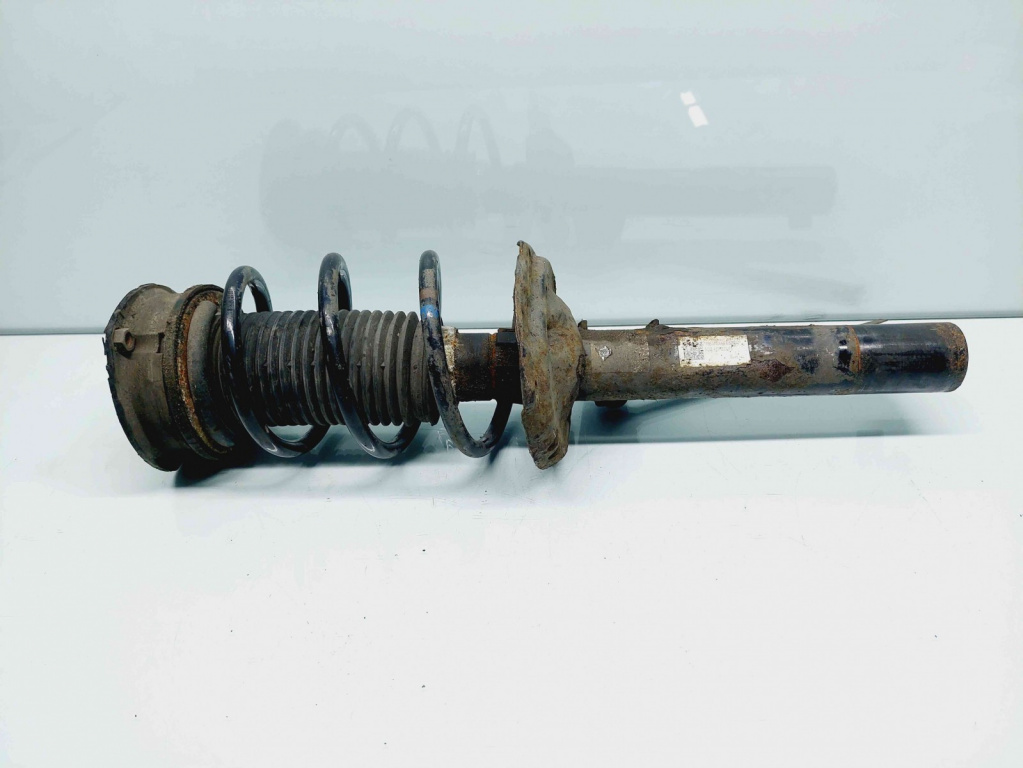 Amortizor dreapta fata Skoda Octavia 3 (5E3) [Fabr 2012-2020] 5Q0413023FJ 2.0 TDI CKFC 2.0 TDI CKFC 110KW / 150CP