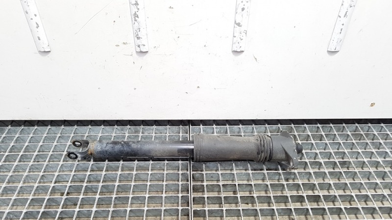 Amortizor dreapta spate 55310-2R700 Hyundai i30 (GD) [Fabr 2012-2017] 1.4b G4FA (id:412552)