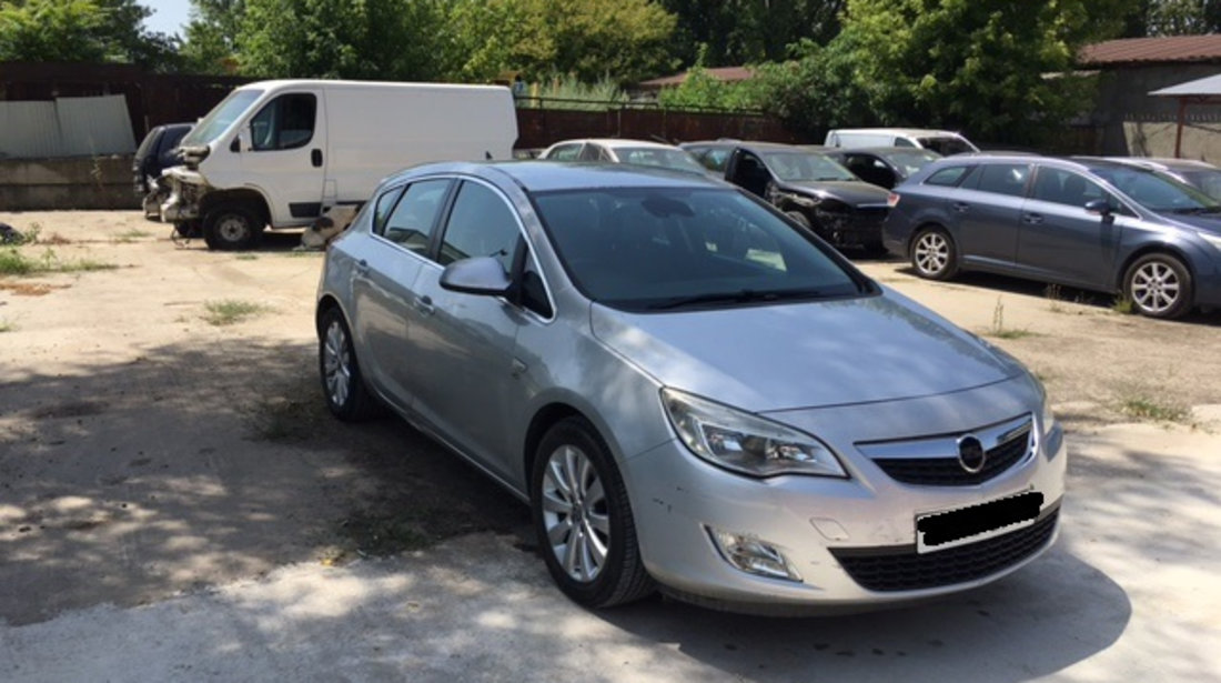 Amortizor dreapta spate Opel Astra J