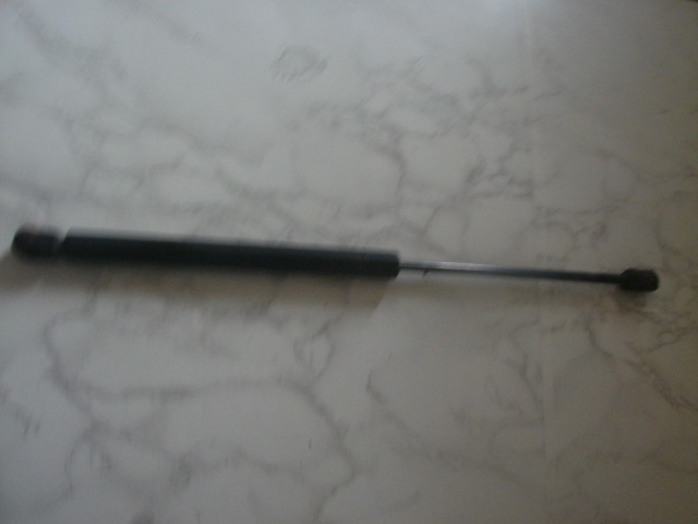Amortizor haion Ford Ka [1996 - 2008] Hatchback 3-usi 1.3 MT (60 hp) (RB_)
