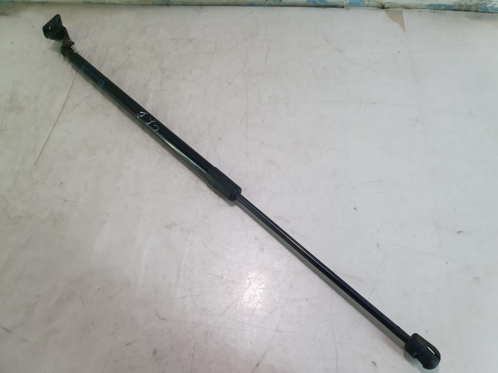 Amortizor portbagaj bhn962620a Mazda 3 BM [2013 - 2016] 2.0 benzina