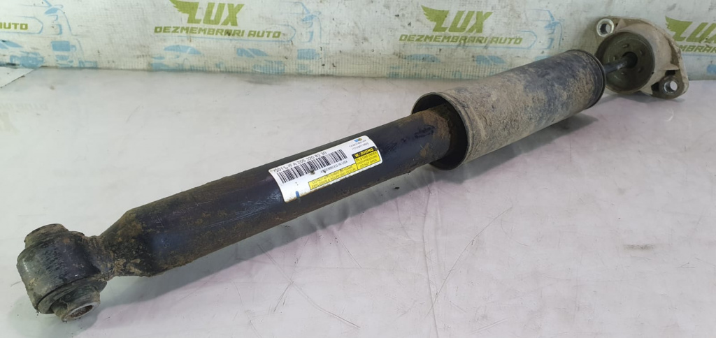 Amortizor punte spate a2053208230 2.2 cdi om651921 Mercedes-Benz C-Class W205/S205/C205 [2014 - 2018] 2.2 cdi om651921