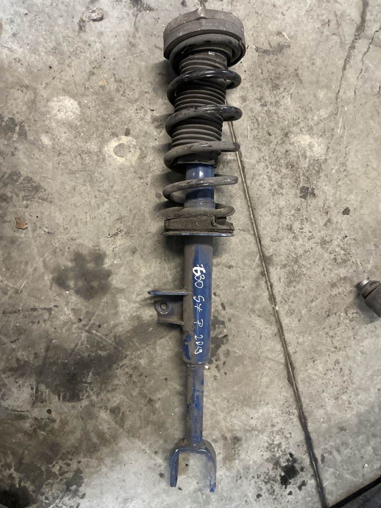 Amortizor stanga fata BMW Seria 5 G30 2.