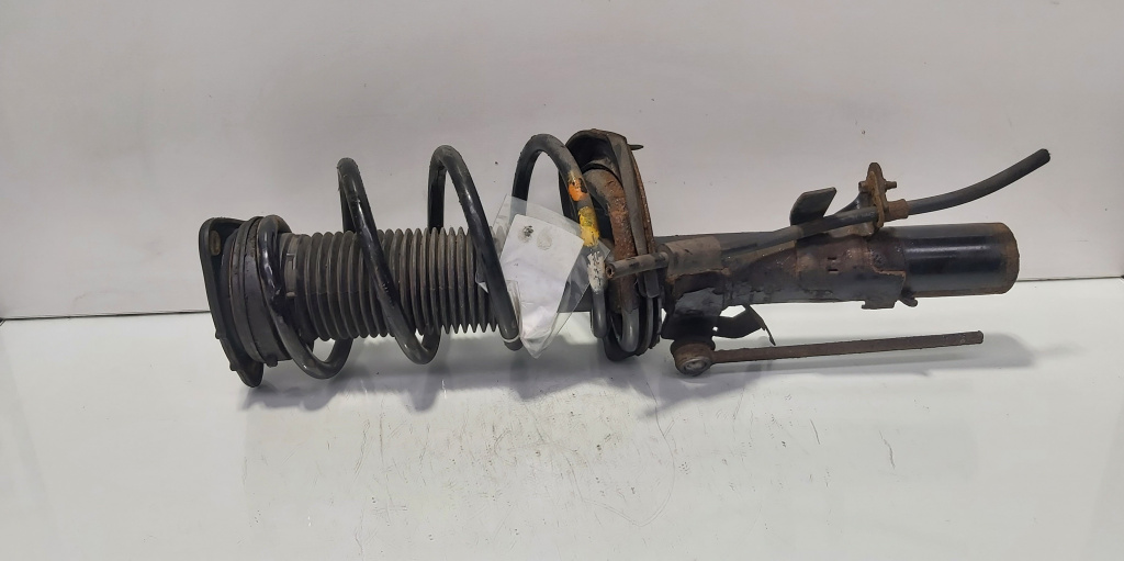 Amortizor stanga fata, cod BV61-18K001-AAC, Ford Focus 3 1.0 benz, C10FDOX (id:690419)