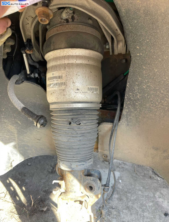 Amortizor Telescop cu Perna Dreapta Fata Porsche Cayenne 2002 - 2010 Cod 7L6412022AG [B4117]