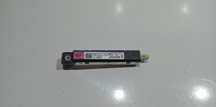 Amplificator antenă 8Y4035225M Audi A3 4 (8Y) [2020 - 2020]