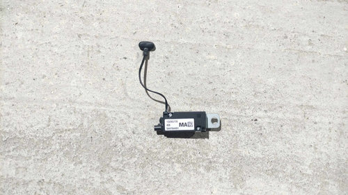 Amplificator antena 13285778 Opel Astra J an fab. 2009 - 2015