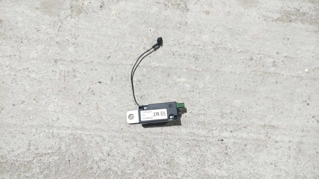 Amplificator antena 13338041 Opel Astra J an fab. 2009 - 2015