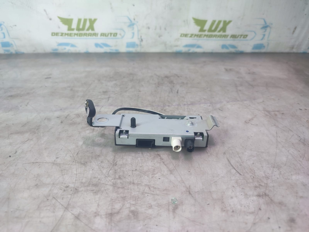 Amplificator antena 13353311 Opel Astra J [2009 - 2012] 1.7 cdti A17DTJ