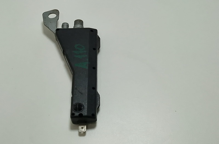 Amplificator Antena 1688200289 Mercedes-Benz A-Class W168 [1997 - 2001]