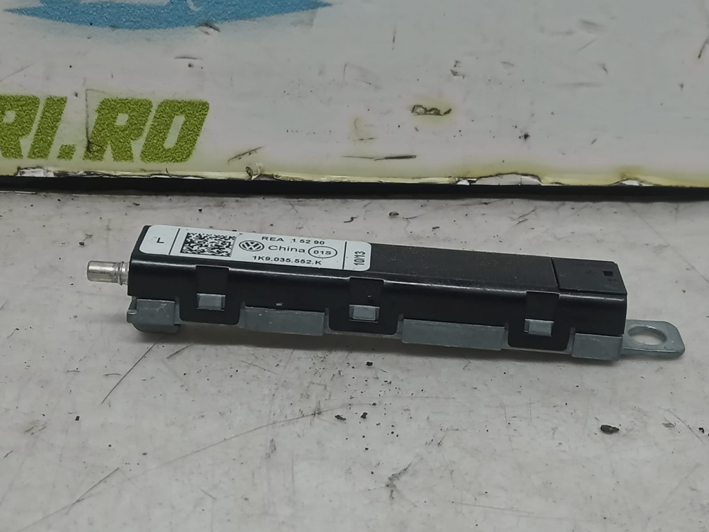 Amplificator antena 1k9035552k Volkswagen VW Golf 6 [2008 - 2015] 2.0 tdi CFH