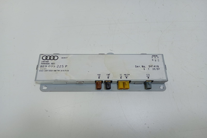 Amplificator Antena 8E9035225P Seat Exeo [2009 - 2012]