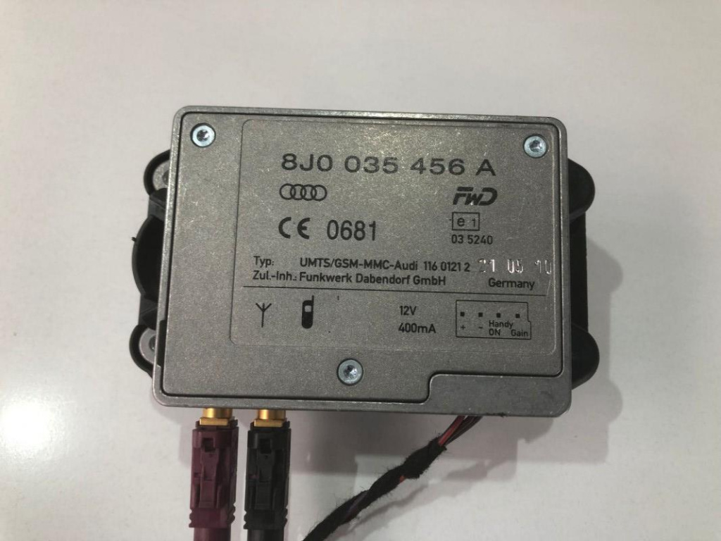 Amplificator antena 8j0035456a Audi Q3 8U [2011 - 2014]