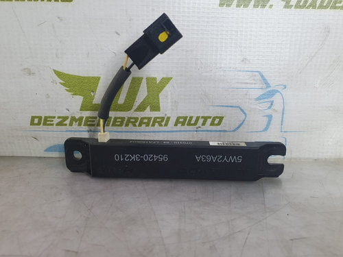 Amplificator antena 95420-3k210 Hyundai ix35 [2009 - 2013] 2.0 crdi D4HA