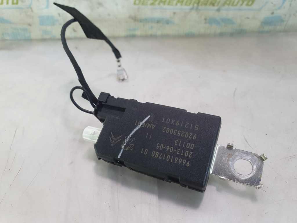 Amplificator antena 9666101780 Peugeot 508 [2010 - 2014] 2.0 hdi RH02 HYBRID