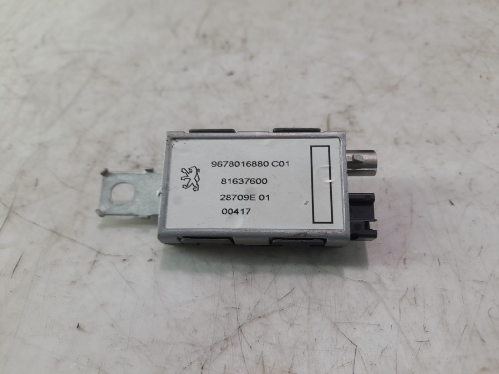 Amplificator antena 9678016880 Peugeot 3008 2 [2016 - 2020] 1.6 hdi BH01