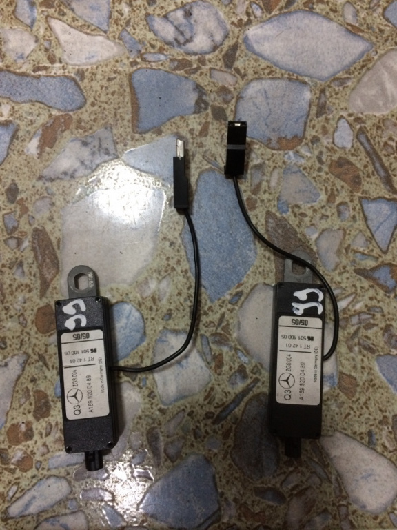 Amplificator antena A1698200489 Cod: A1698200489 A1698200489 Mercedes-Benz A-Class W169 [2004 - 2008] Hatchback 5-usi A 170 Autotronic (116 hp) 1.7 - 266.940