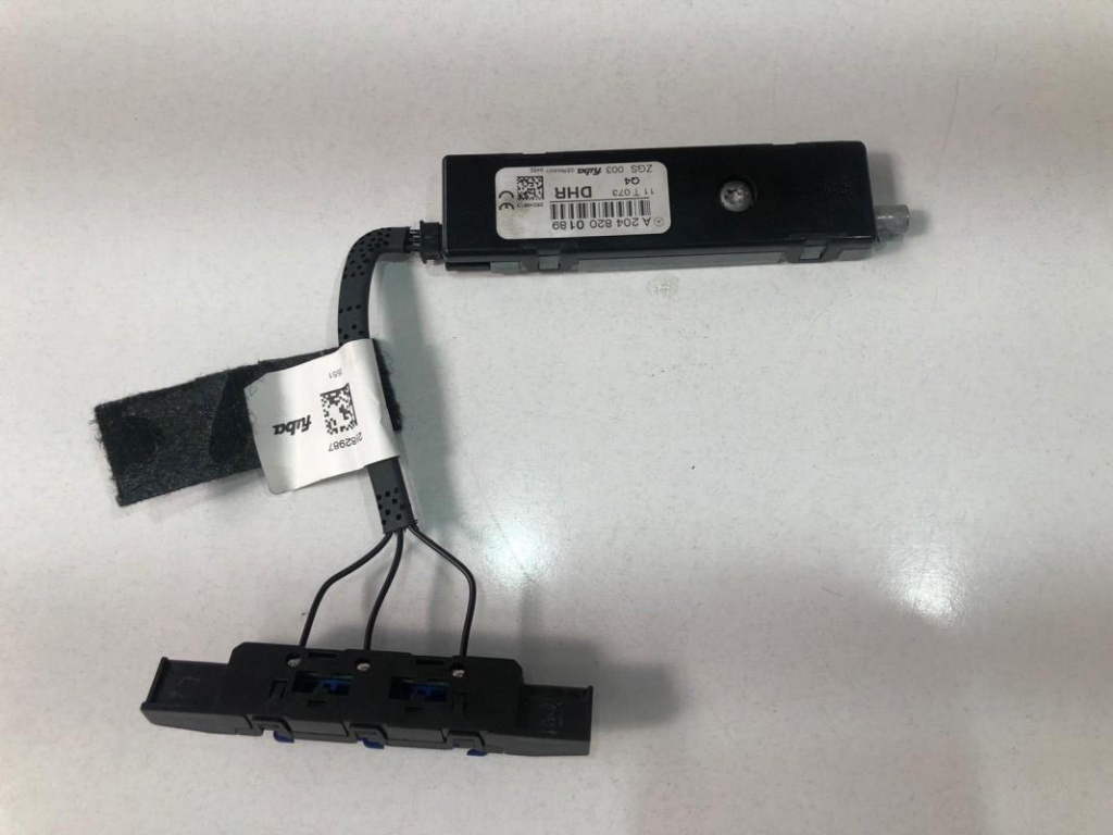 Amplificator antena a2048270548 Mercedes-Benz C-Class W204/S204 [2007 - 2012]