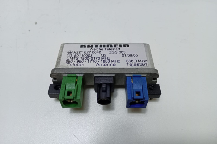 Amplificator antena A2218270042 Mercedes-Benz ML W164 [2005 - 2008]