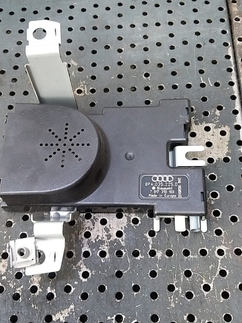 Amplificator antena audi a3 8p 8p4035225d 7617310103