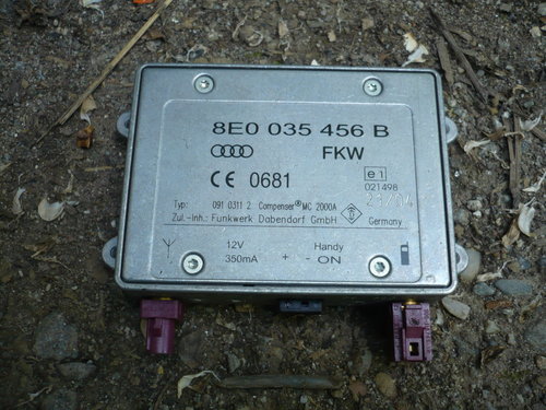 Amplificator Antena Audi A3 8P A4 B7 8e035456b
