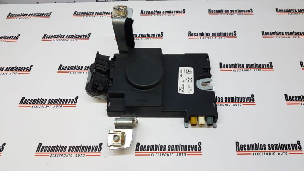 Amplificator ANTENA AUDI A3 8P00352258P0035225