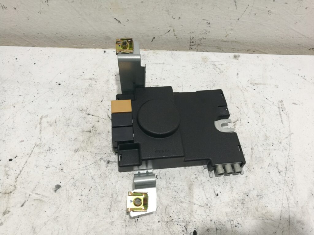 Amplificator ANTENA AUDI A3 8P3 035 225 / 8P30352258P3 035 225 / 8P3035225
