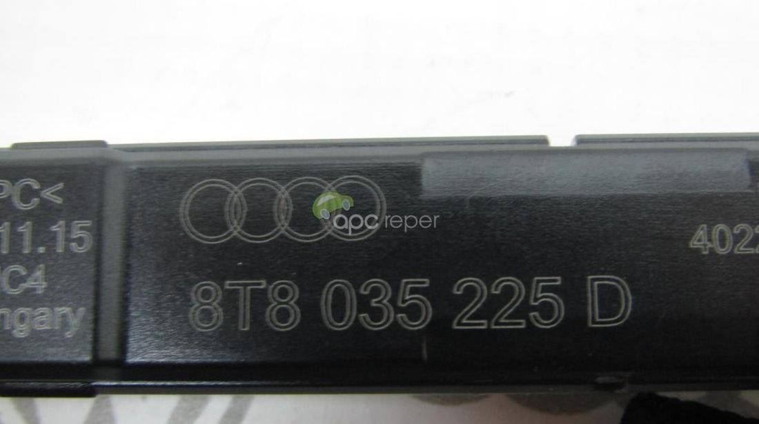 Amplificator antena Audi A5 8T Sportback - Cod: 8T8035225D