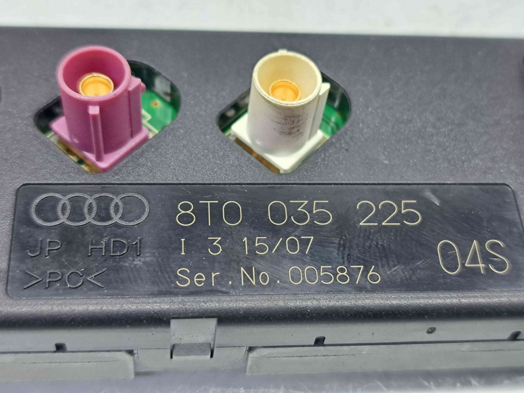 Amplificator antena Audi A5 (8T3) [Fabr 2007-2015] 8T0035225