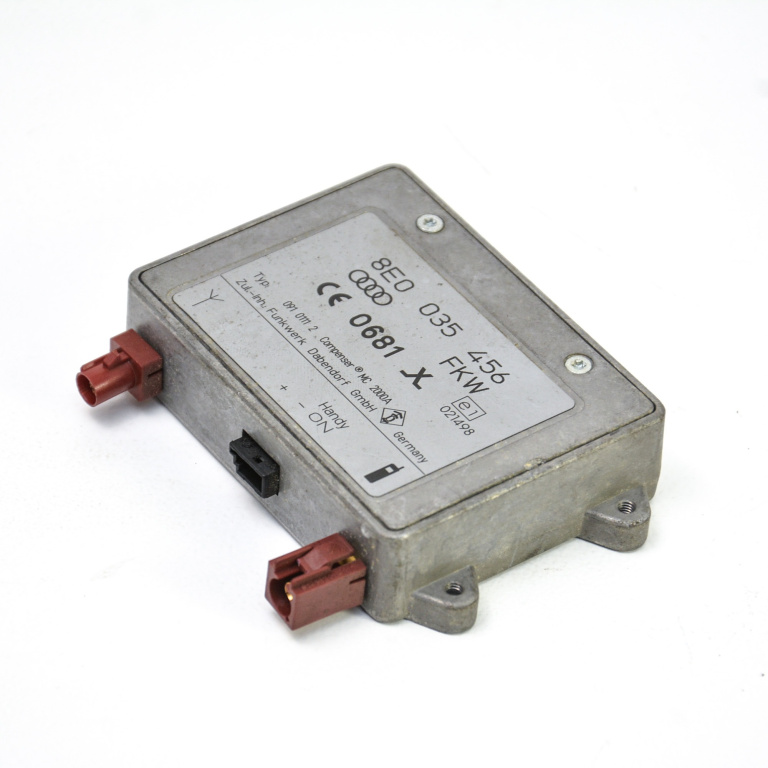 Amplificator Antena Audi A6 (4B, C5) 1997-2005 2.5 Tdi Motorina 8E0035456, 8E0 035 456