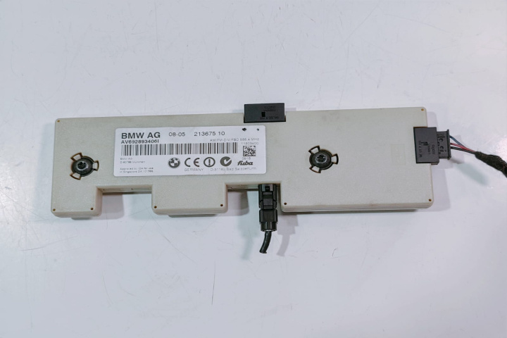 Amplificator Antena AV692893406I BMW Seria 3 E90/E91/E92/E93 [2004 - 2010]