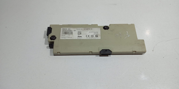 Amplificator antena AV9229007-01 BMW Seria 5 F10 [2009 - 2013]