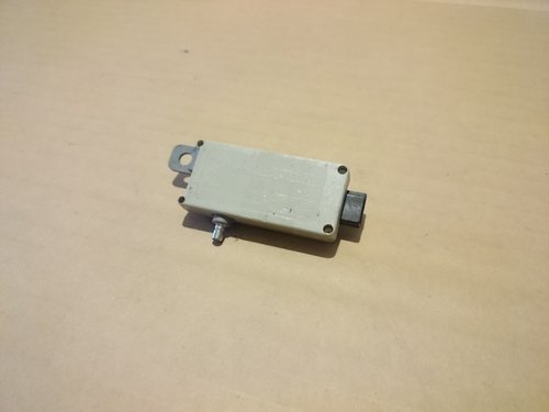 Amplificator antena BMW E39 cod 8361507