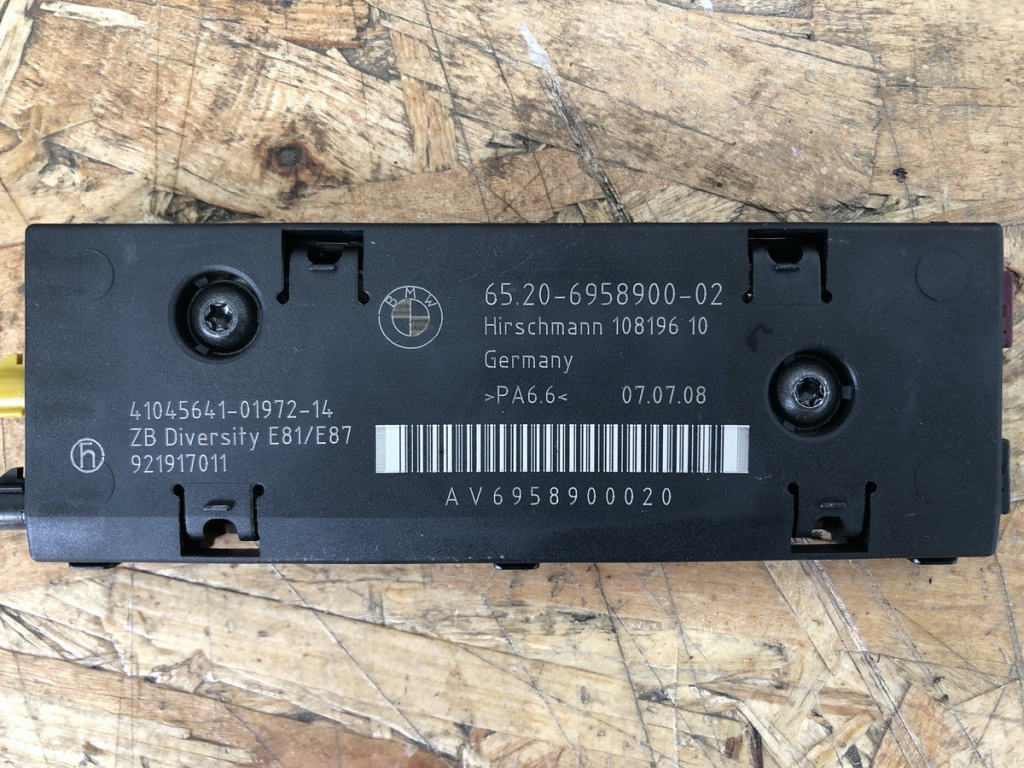 Amplificator antena BMW E87 120i hatchback 2006 (921917011)