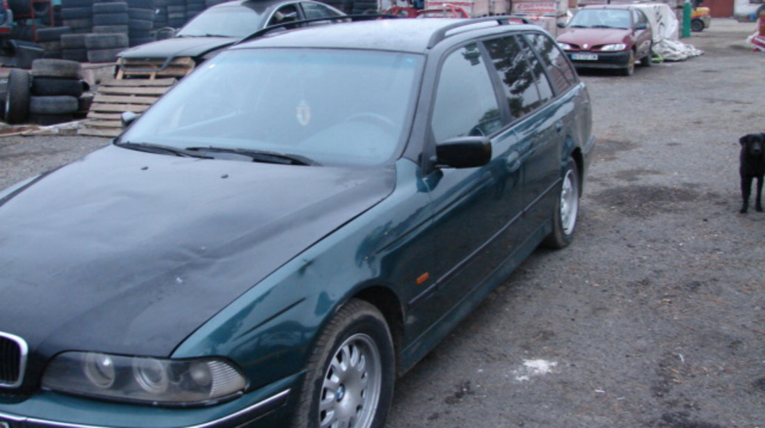 Amplificator antena BMW Seria 5 E39 [1995 - 2000] Touring wagon 520i MT (150 hp)