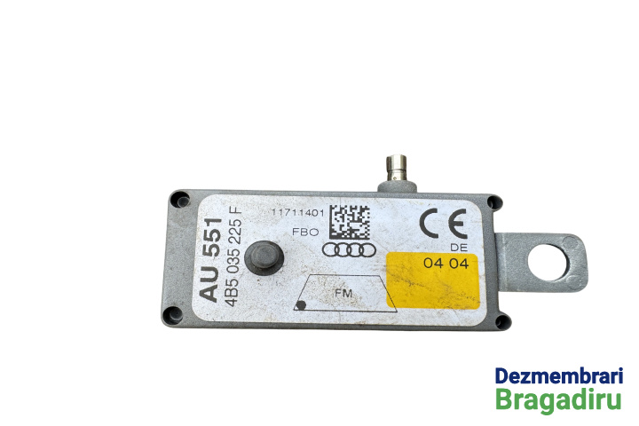 Amplificator antena Cod: 4B5035225F 4B5035225F Audi A6 4B/C5 [facelift] [2001 - 2004] Sedan 2.5 TDI multitronic (163 hp) Cod motor BDG, Cod cutie GJT