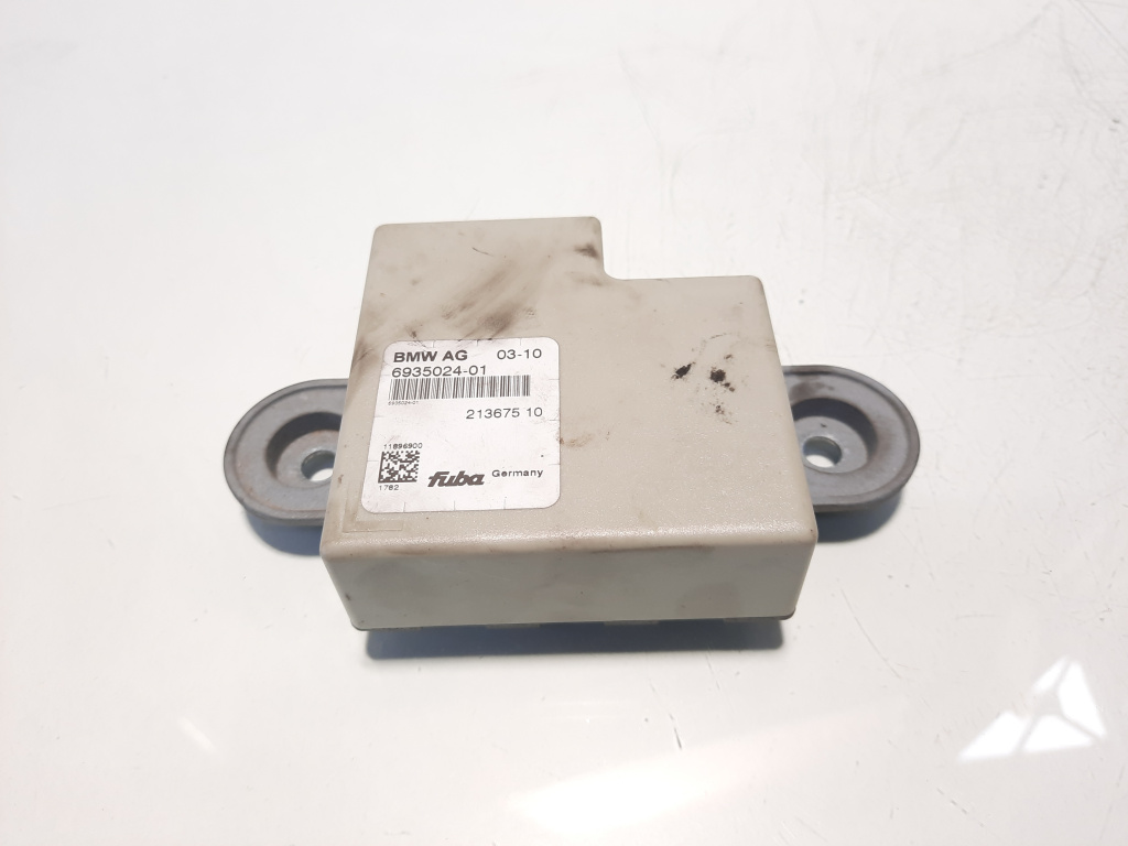 Amplificator antena, cod 6935024-01, Bmw 3 Touring (E91) (idi:551343)