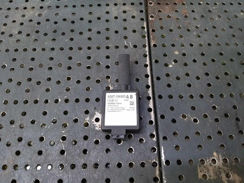 Amplificator antena ford kuga 1 6g9t15k602ab