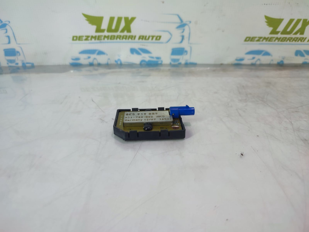 Amplificator antena gps 8e5919889 Audi A4 B7 [2004 - 2008]