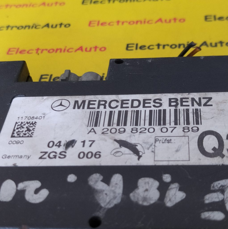 Amplificator Antena Mercedes Benz CLK-Class, A2098200789