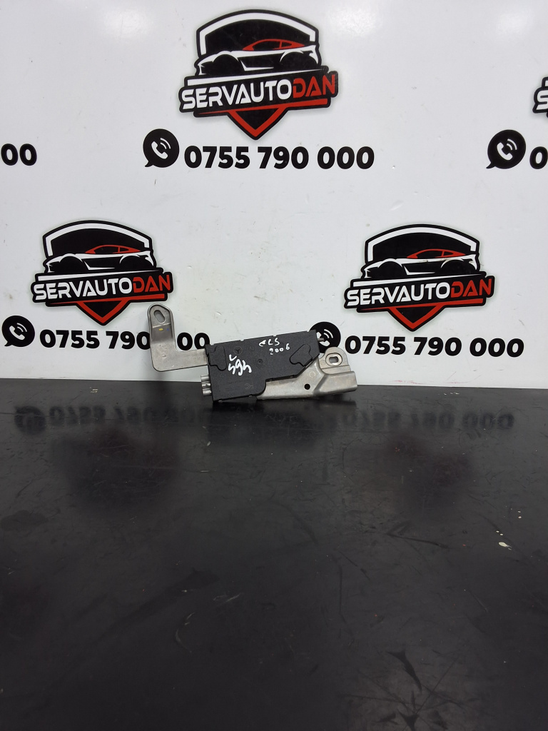 Amplificator antena Mercedes-Benz CLS (2004-2010) [C219] w219 3.0 Motorina 2006, A2118207689