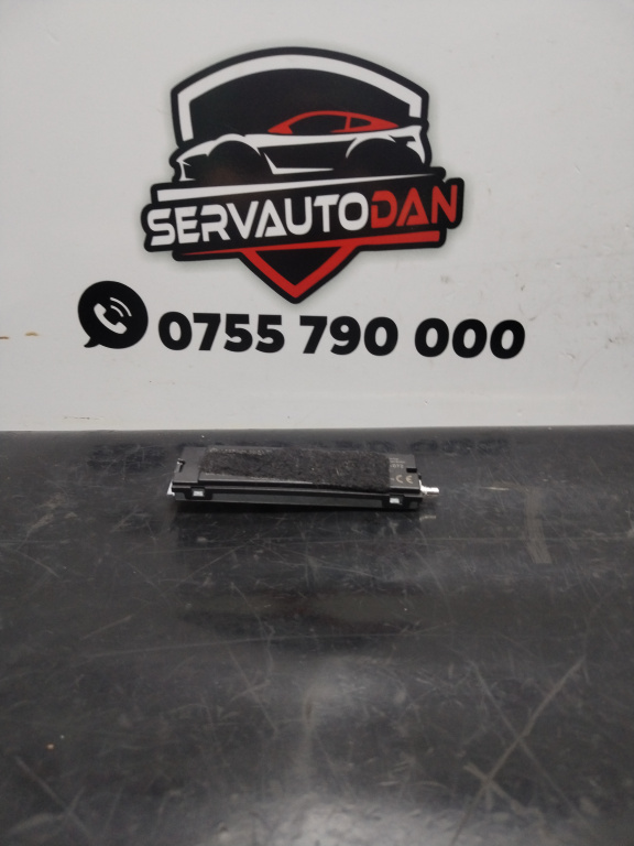 Amplificator antena Mercedes-Benz S-Class (2005-2009) [W221] 3.0 Motorina 2012, A2229055804