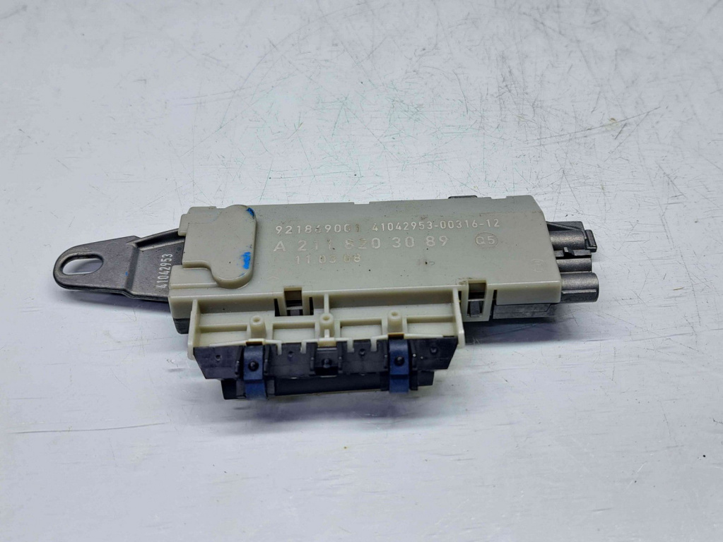 Amplificator antena Mercedes Clasa E (W211) [Fabr 2002-2009] A2118203089
