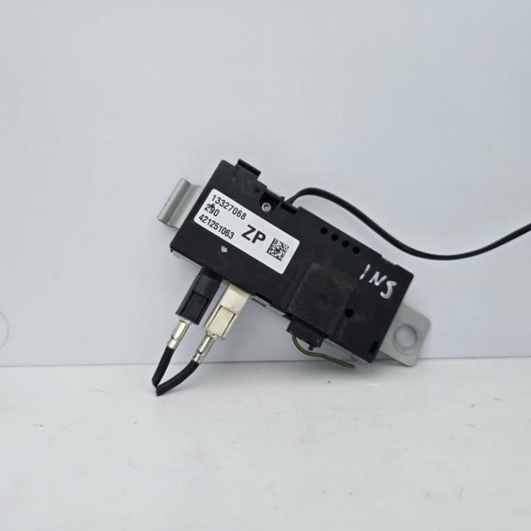 Amplificator antena Opel Insignia A Country Tourer 2013-2017 13327068 ZP