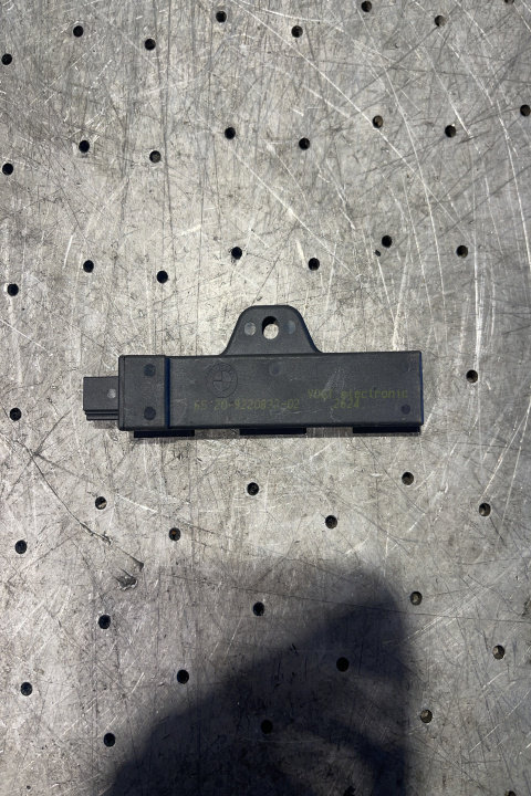 Amplificator antena radio 65 20-9220832-02 BMW Seria 3 F30/F31/F34 [2011 - 2016] Sedan 320i xDrive M...