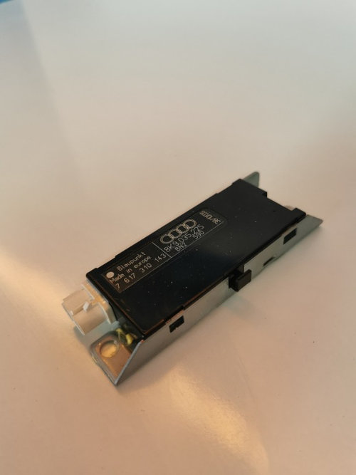 Amplificator antena radio Audi A4 B8 8K9 035 225