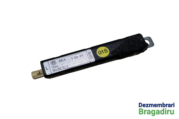 Amplificator antena radio Cod: 5K0035552A 5K0035552A Volkswagen VW Golf 6 [2008 - 2015] Hatchback 5-usi 1.4 TSI MT (122 hp) Cod motor: CAX, Cod cutie: MCB