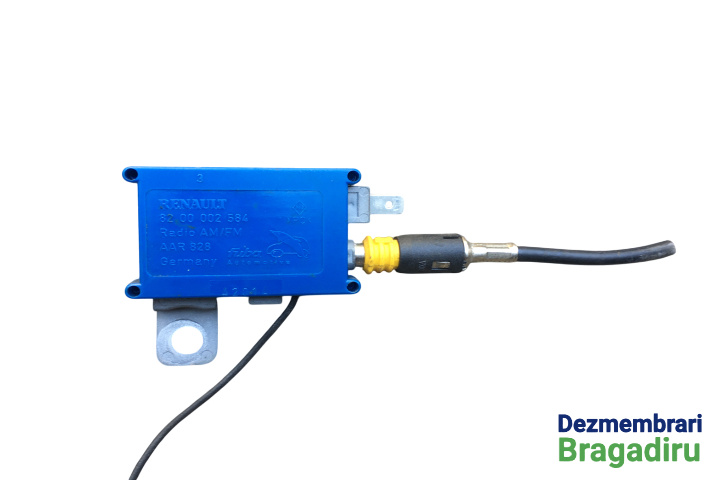 Amplificator antena radio Cod: 8200002584 Renault Laguna 2 [2001 - 2005] Grandtour wagon 1.9 DCi MT (120 hp) Cod motor F9Q-C7-50